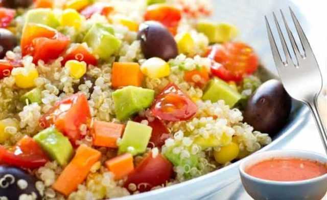 Cómo Preparar Ensalada de Quinoa Receta Peruana