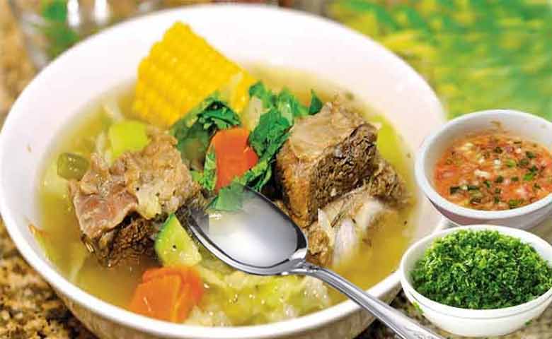 sopa de carne de res