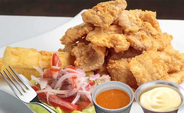 chicharrón de pollo peruano